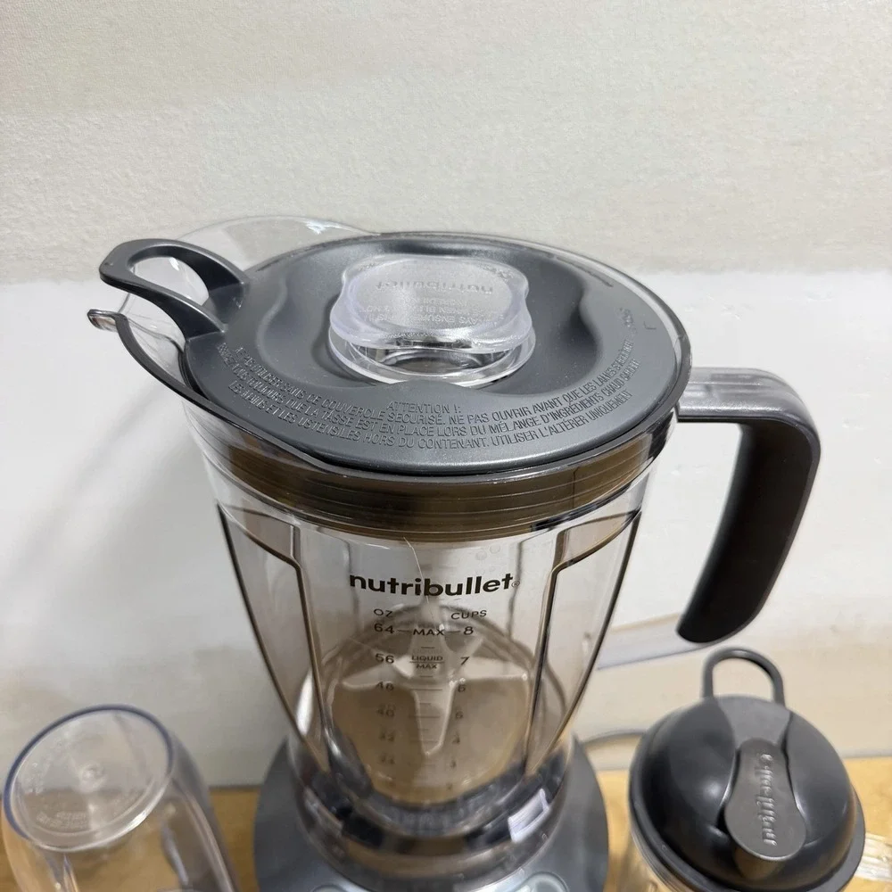 Nutribullet Blender 64 Oz Model NBC-12A Gray 1200 Watt Tested NBC-12A NBF70500P